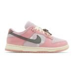 Nike Dunk Low LX Barbie