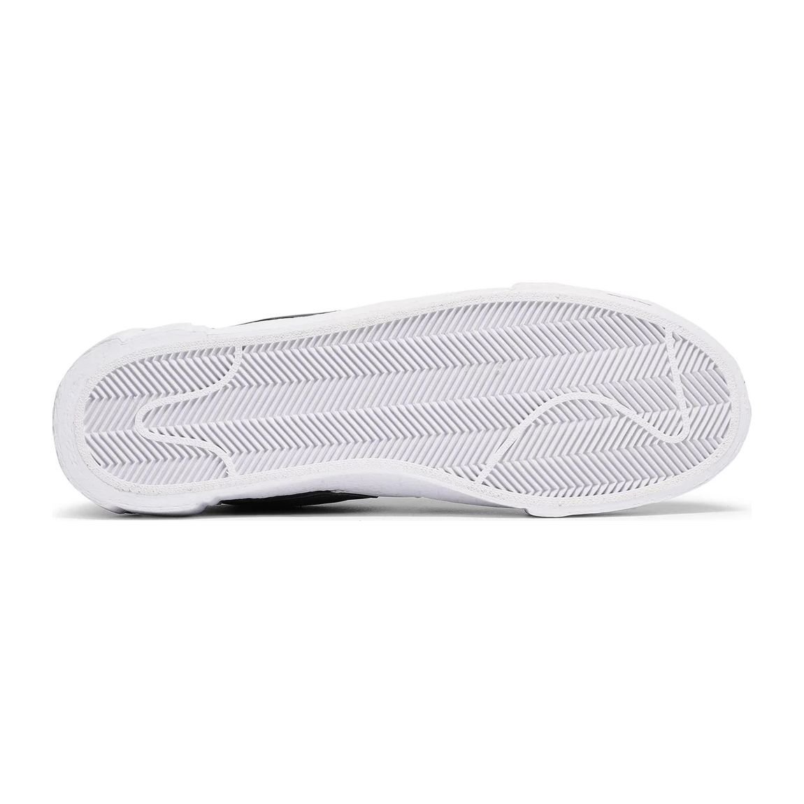 Nike sacai x Blazer Low Iron Grey