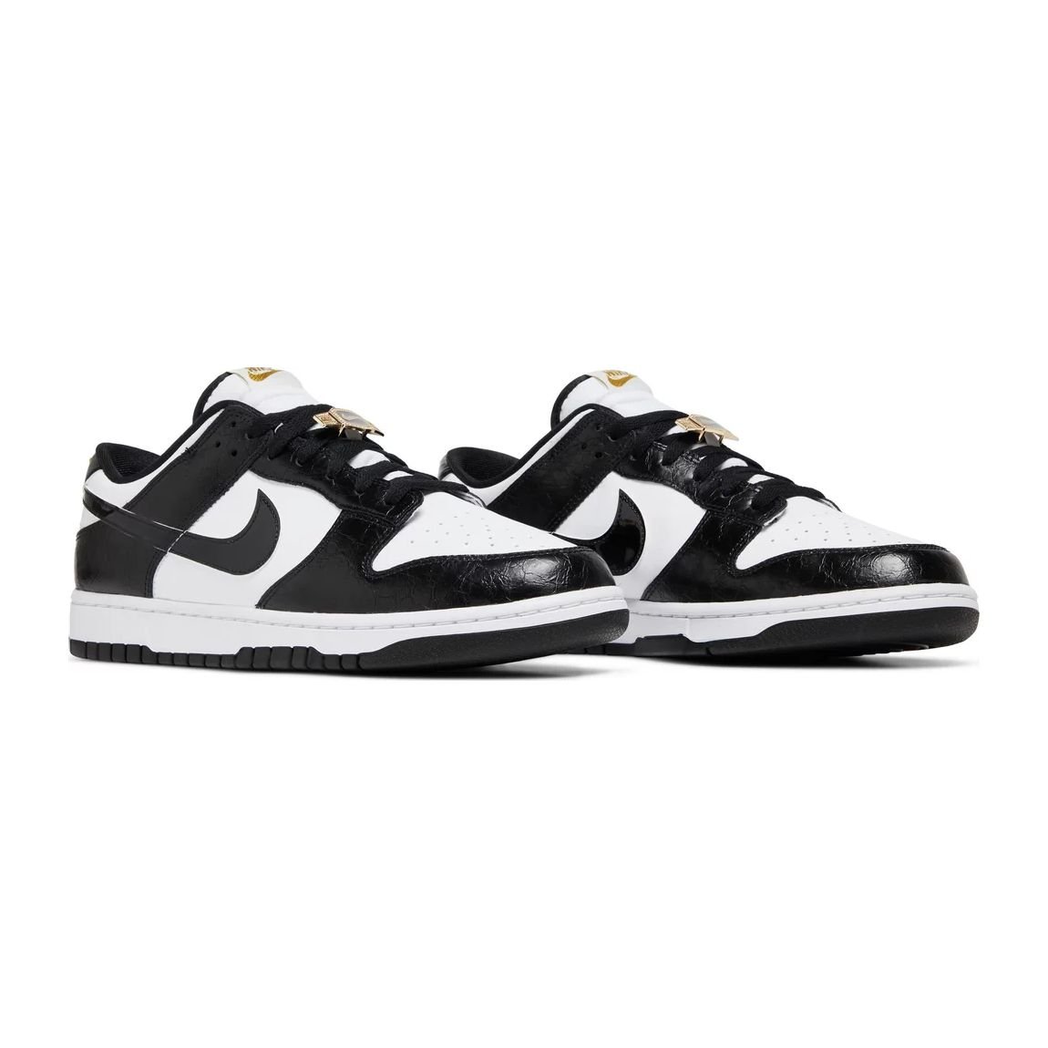 Nike Dunk Low SE "World Champ"