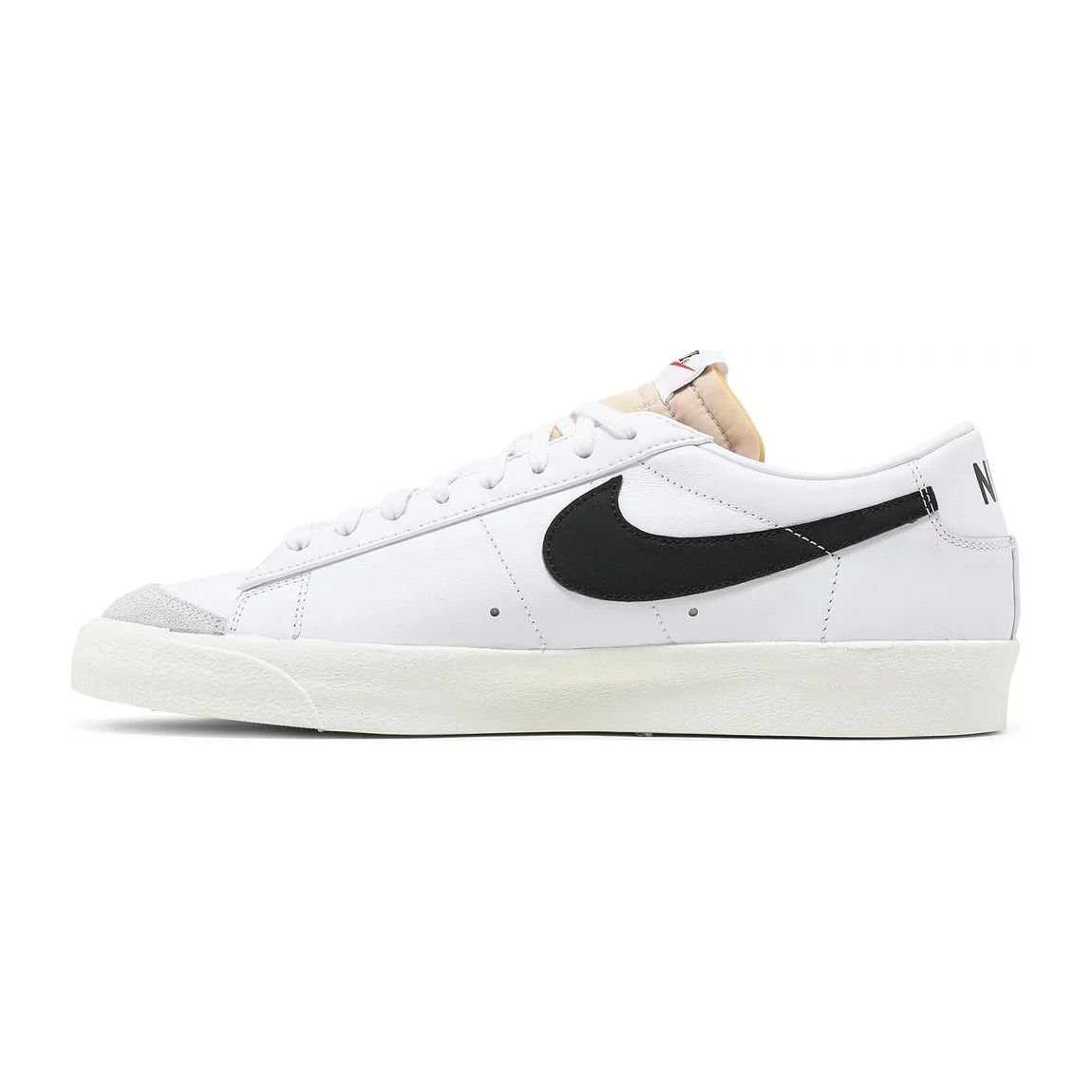 Nike Blazer Low 77 Vintage White Black
