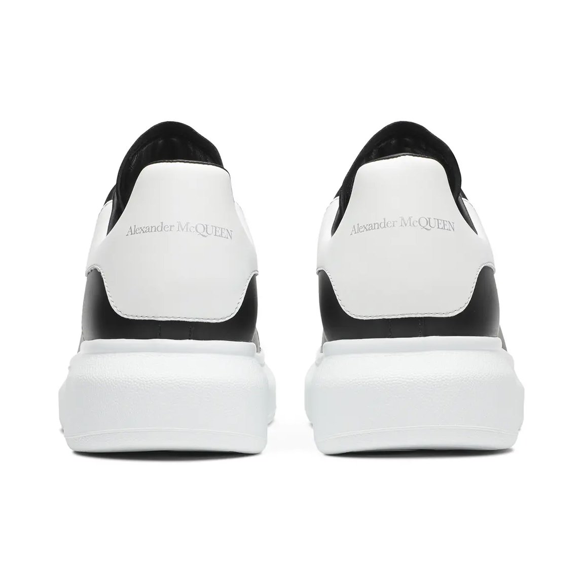 Alexander McQueen Oversized Sneaker 'Black White'