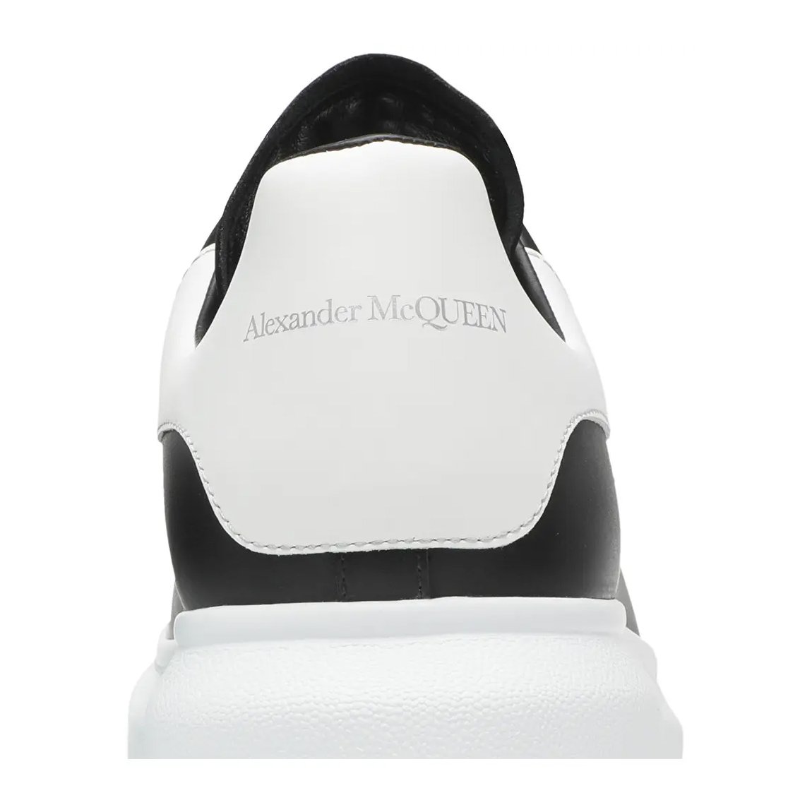 Alexander McQueen Oversized Sneaker 'Black White'