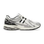 New Balance 1906R Silver Metallic Black